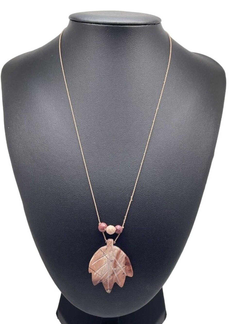 Necklace Women Soapstone Carved Leaf Fall Autum Silver 925 Clasp 17” Jewelry